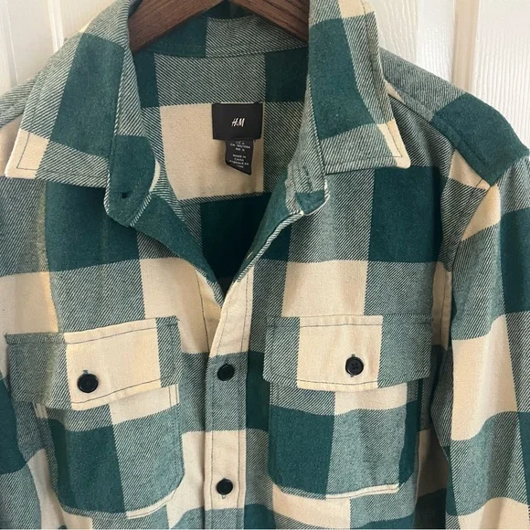 H&M Teal Green and Cream Plaid Felted Flannel Overshirt. Size Large. - Picture 2 of 6